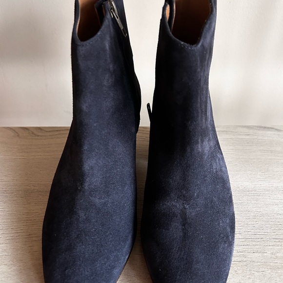 Isabel Marant Dacken Suede Ankle Boots - Picture 4 of 7